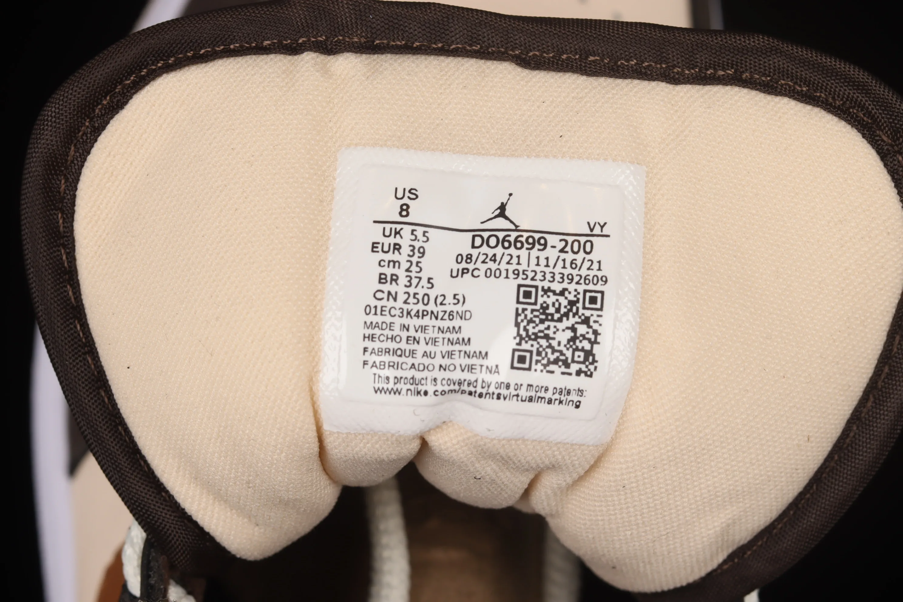 All categories Air Jordan Jordan series basketball shoes Air Jordan 1 Mid Z version Air Jordan 1 Mid AJ1 Joe 1 meter brown mid-top retro basketball shoes DO6699-200
